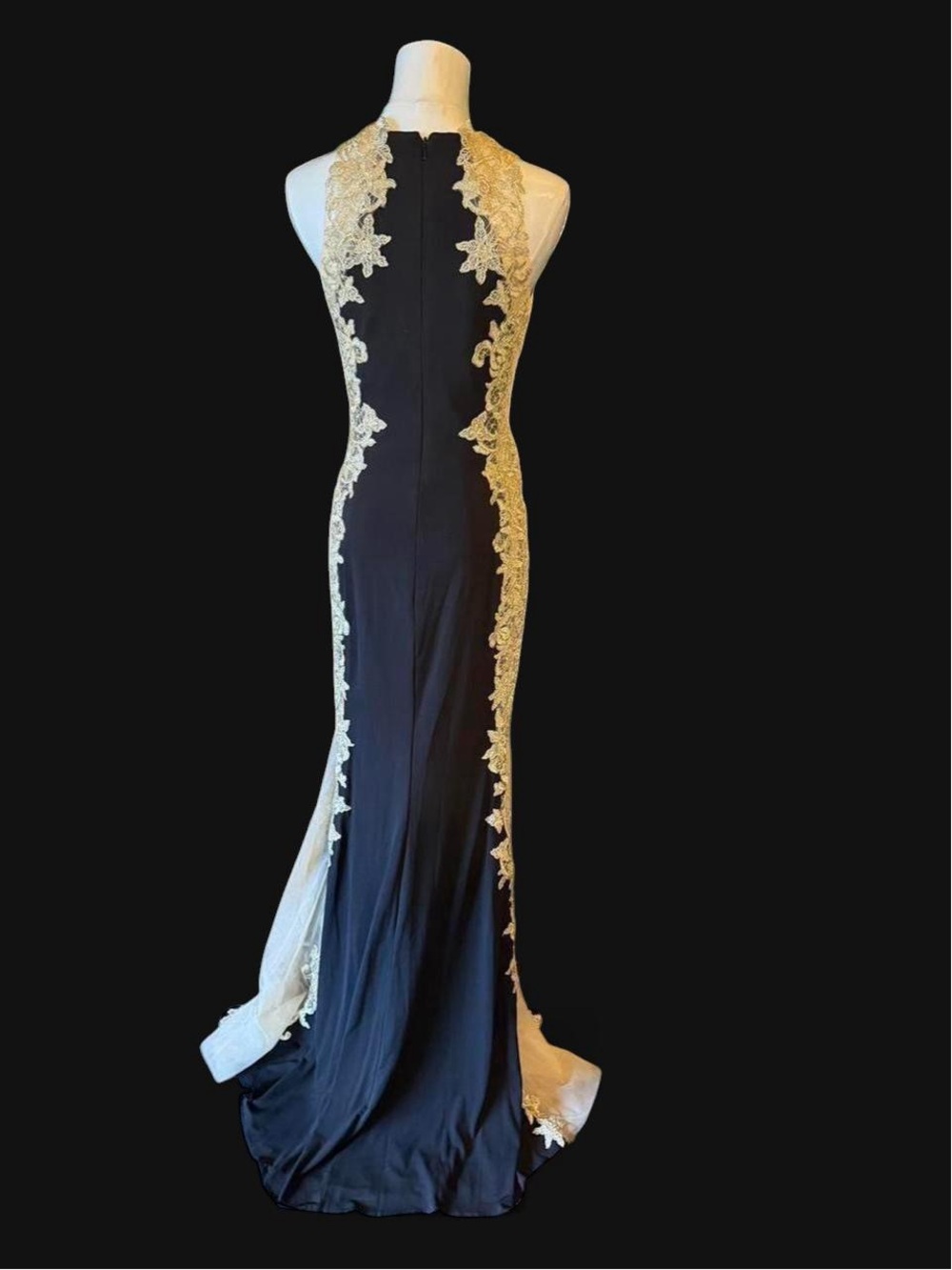Jovani Black & Gold Lace Evening Gown | Size 6 | Formal, Gala, Prom Dress - Picture 3 of 8